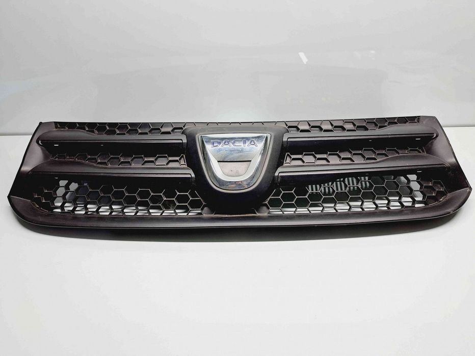 Grila bara fata Dacia Sandero 2 Hatchback [Fabr 2012-2022] 623107634R