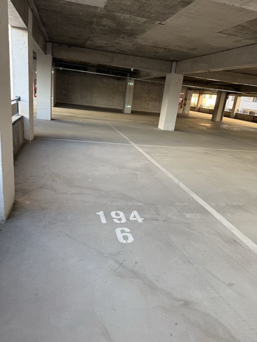 De inchiriat  loc de parcare Bucuresti, complex maniu 141