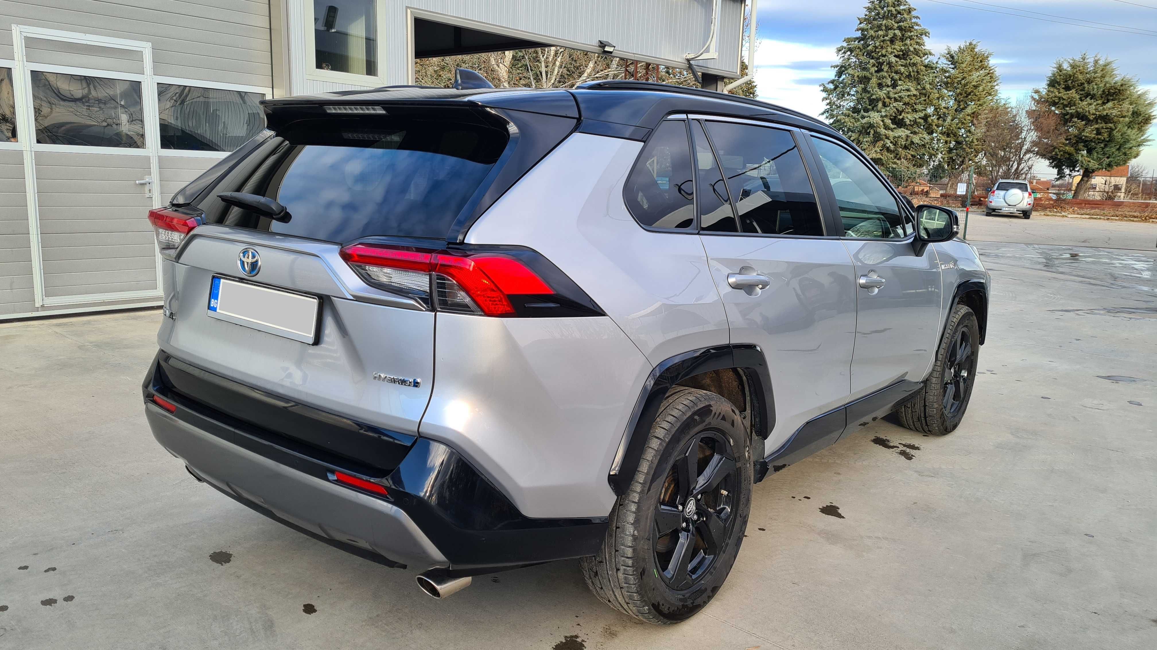 Toyota Rav4 2.5 222 к.с. 4X4 HYBRID