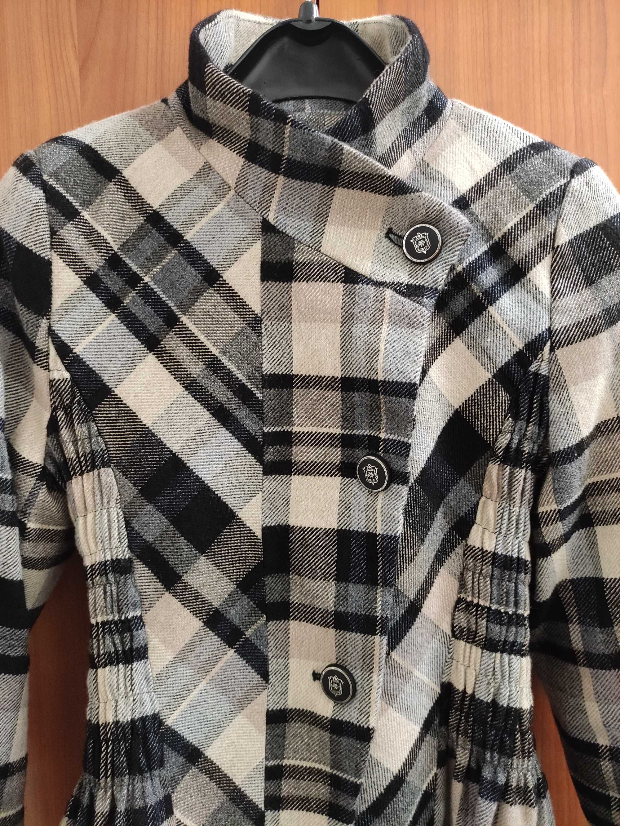 Sacou gros Zara / palton scurt