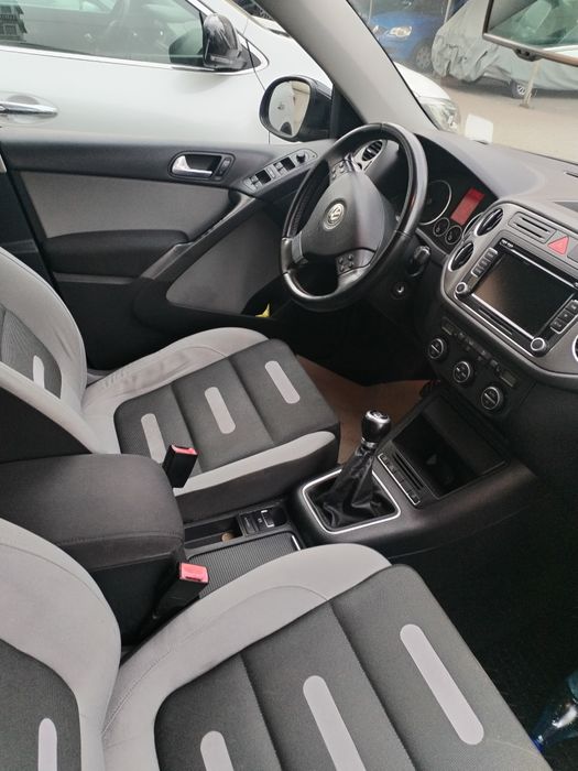 Vând Tiguan 2l diesel