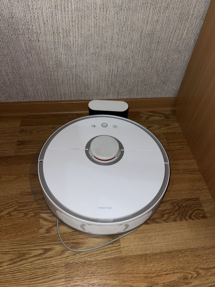 робот пылесос недорого Xiaomi roborock s5