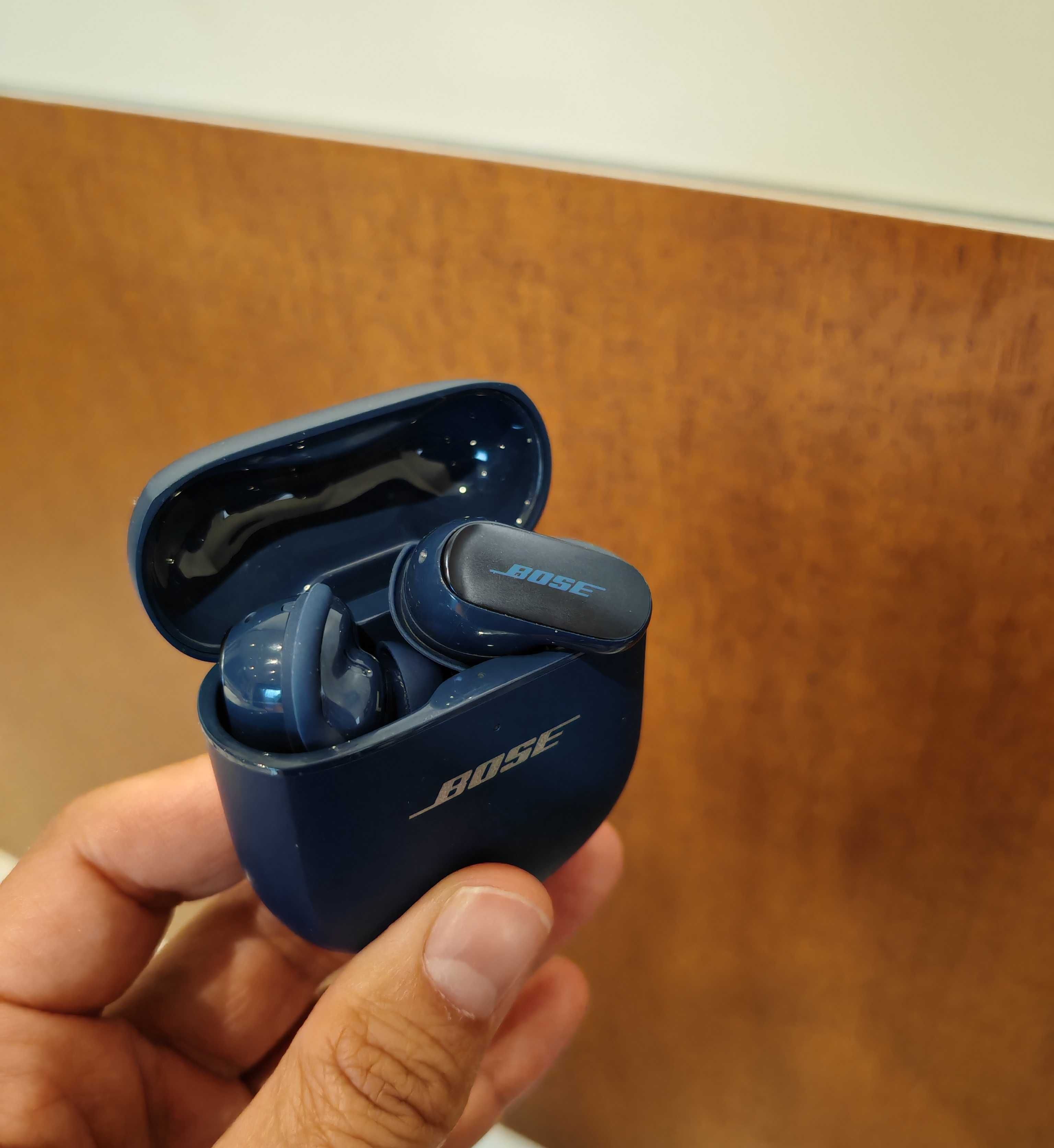 Bose QuietComfort Ultra Лимитирана серия „Лунно синьо“