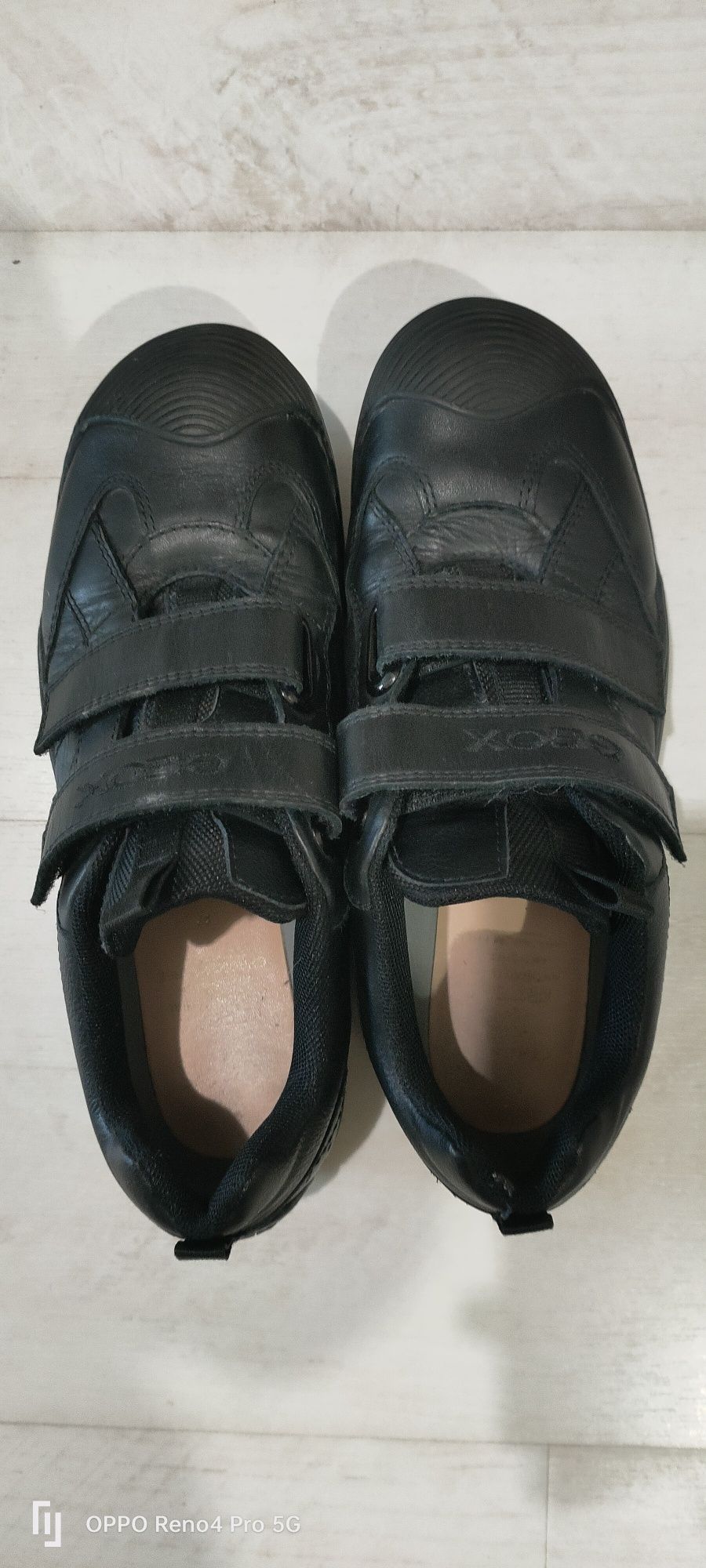 Pantofi Geox din piele naturală