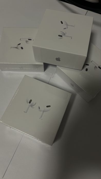 Airpods pro white