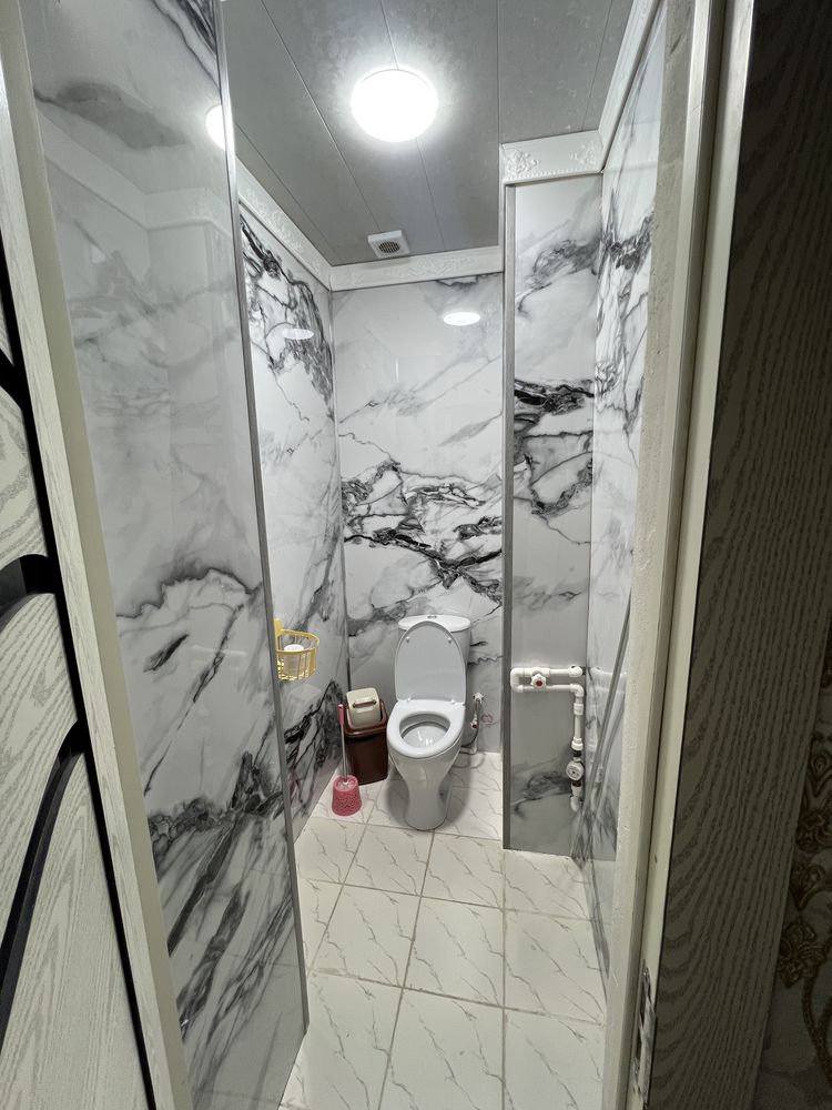 2 xonali uy sotiladi 2 etaj 82 m2