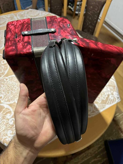 Acordeon Royal Standard Meteor 120 basi