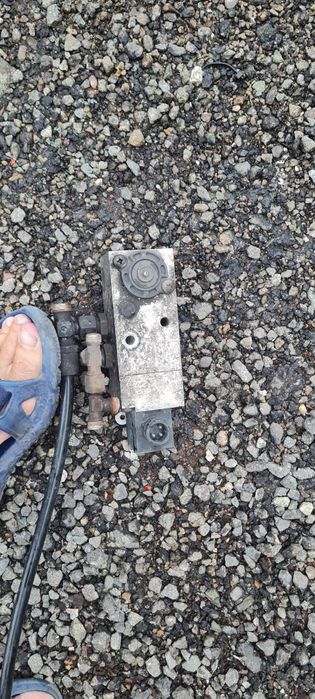 Supape de suspensie si liftare semiremorca