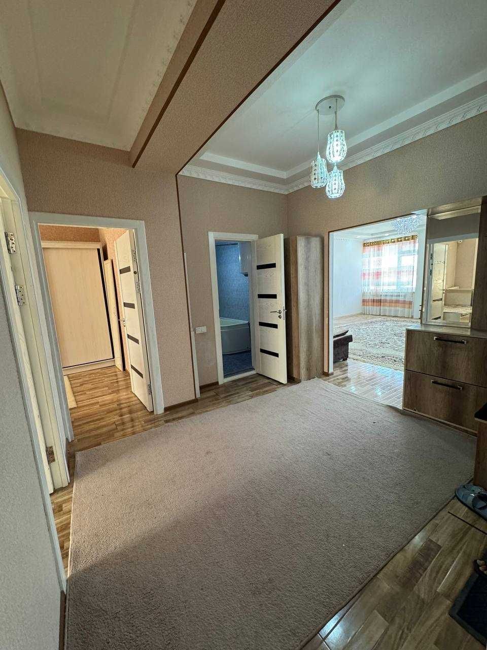 №3947 СРОЧНО СРОЧНО СРОЧНО Продается 3х ком. квартира 100кв недорого