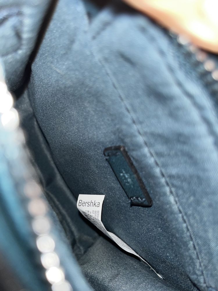 Дамска чанта Bershka
