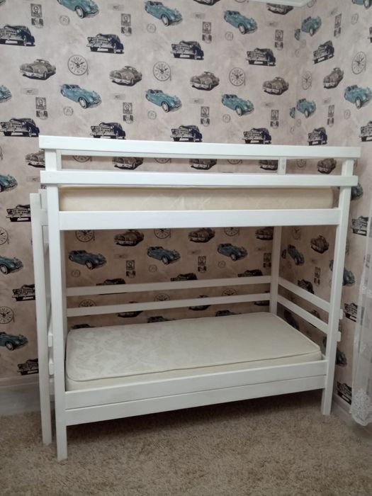 Продам детскую кровать !