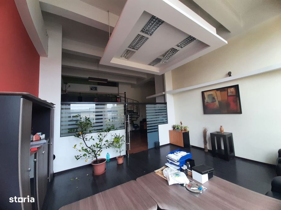 De inchiriat 80 mp spatiu birou / servicii=zona semicentrala