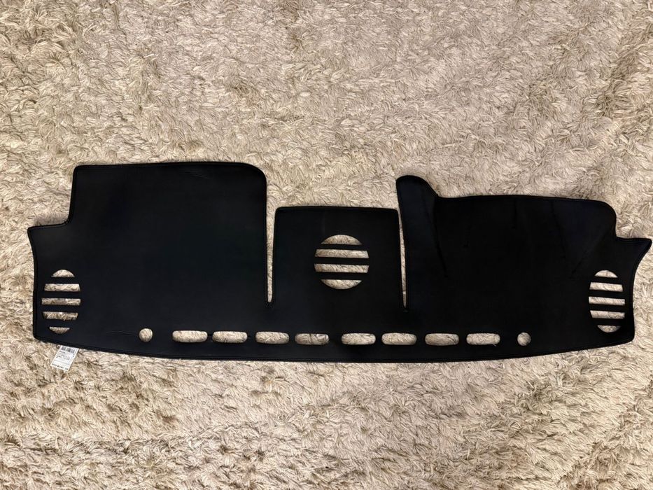 Продам накидку на панель