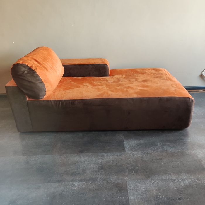 Кухненска маса със 8 стола