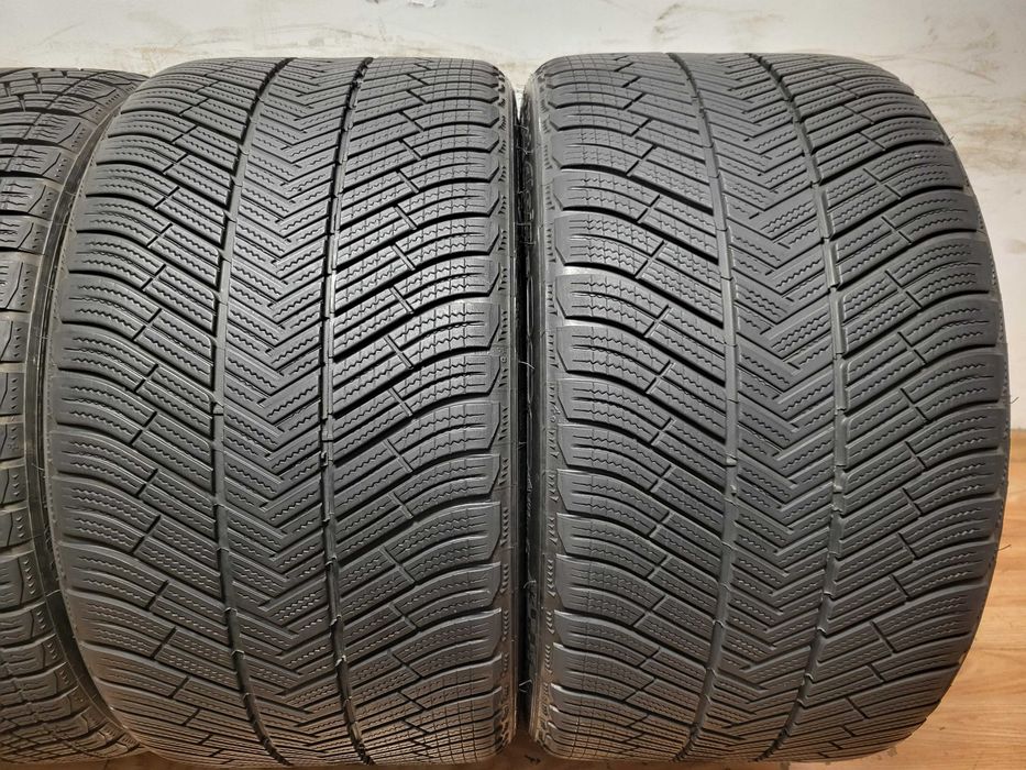 245/35/20 и 295/30/20 Michelin / пакет зимни гуми