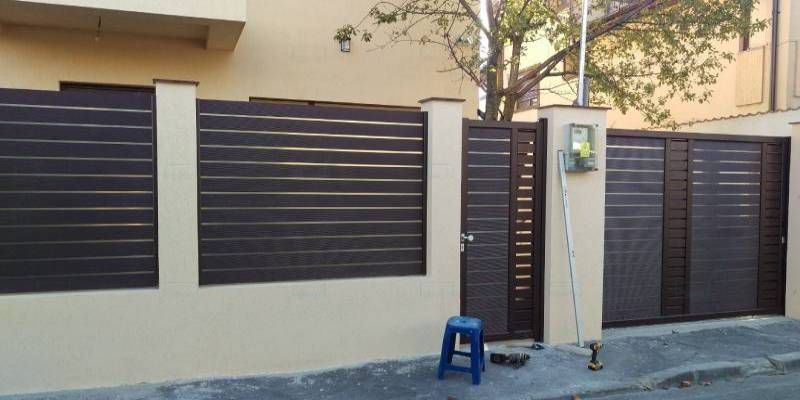 Garduri și porți stil jaluzea șipcă metalică tabla cutata