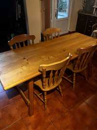 Masa de interior din lemn solid