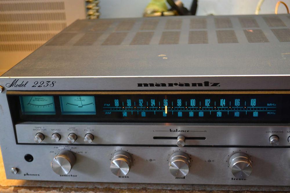 Amplificator Marantz model 2238
