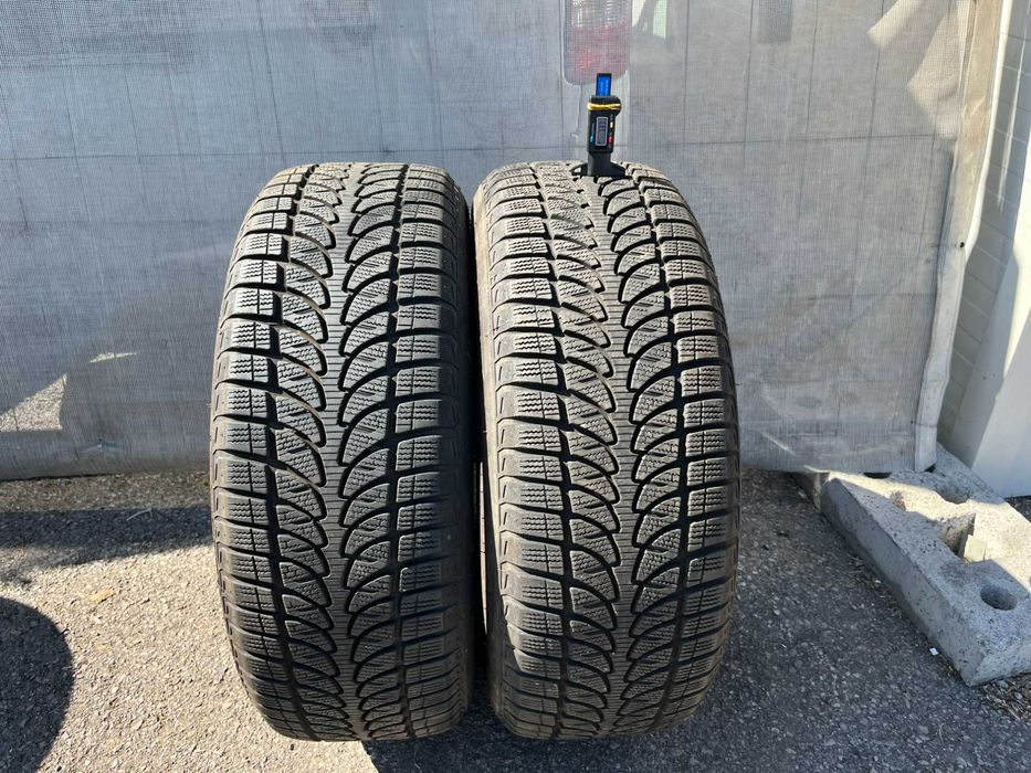 зимни Ггуми BRIDGESTONE  235/60/18 с ДОТ 24/2022г.