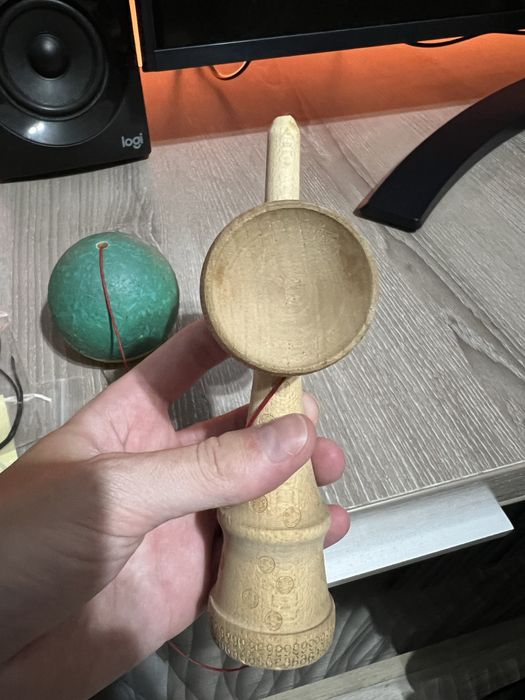 Kendama 6 bday x Christian Fraser