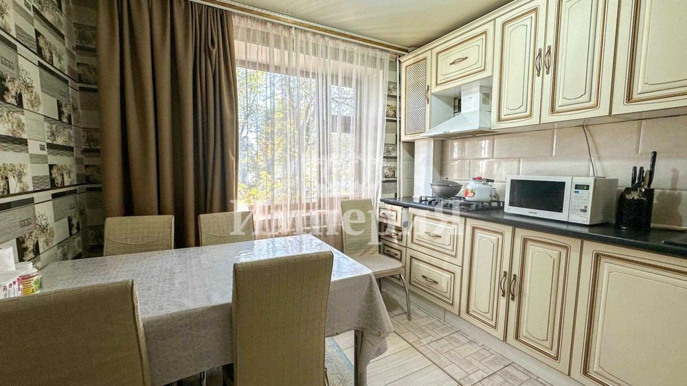 Продам 3х ком в центре Мухамтежан Империя