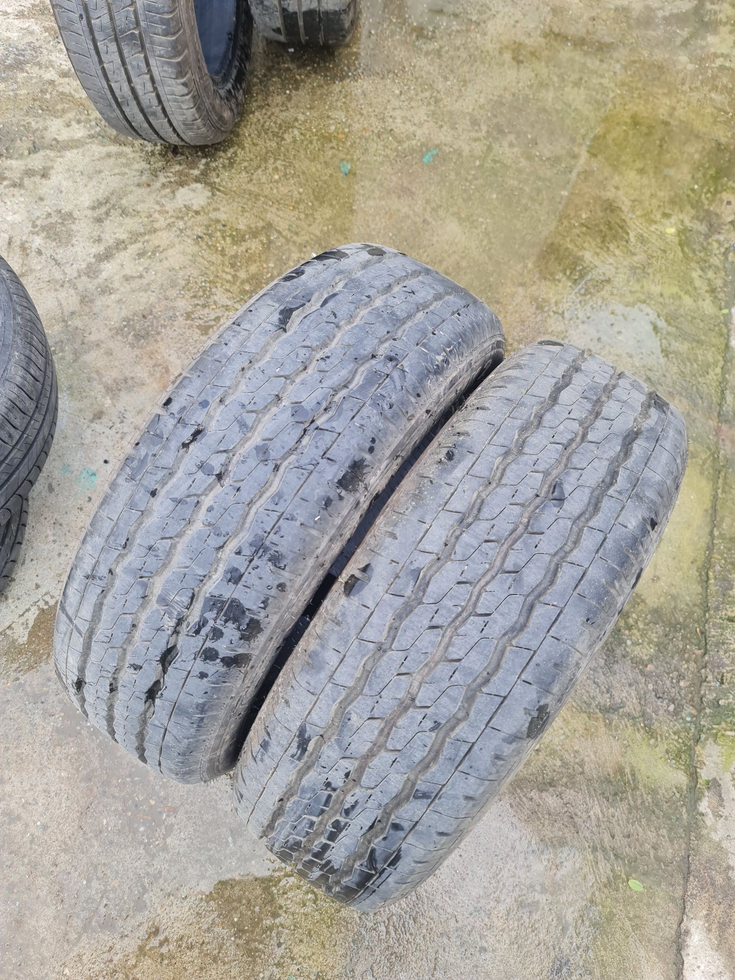 Set 2 anvelope vara 195/60R16 C (ca noi) dot 2022