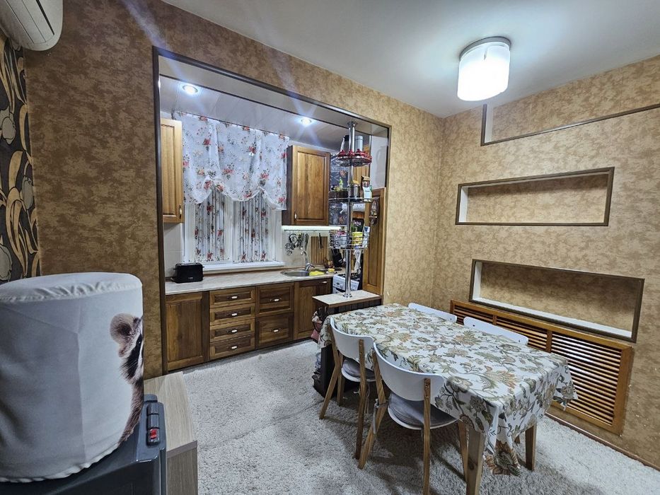 Продаётся 3(4)1/4 ттз-1 (60м2 нежилое)