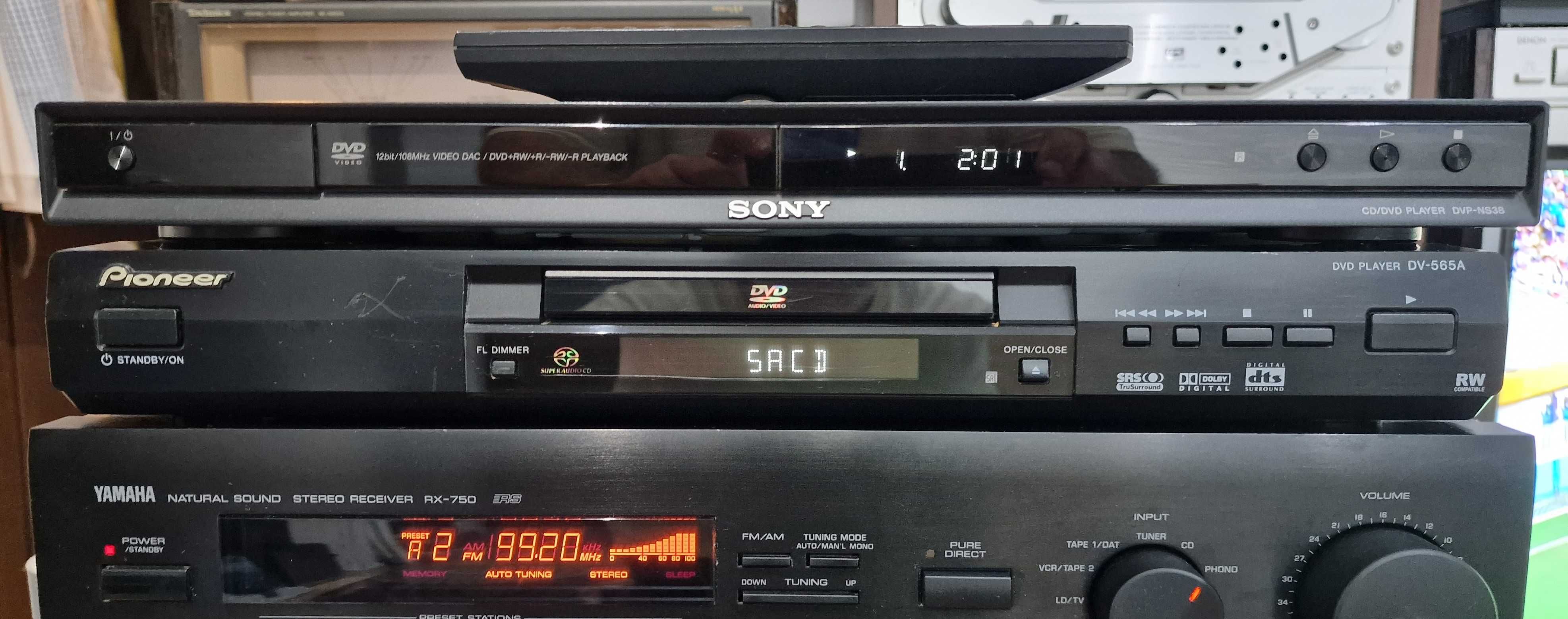 CD/DVD player Sony DVP-NS38 si SACD/DVD Pioneer DV-565A