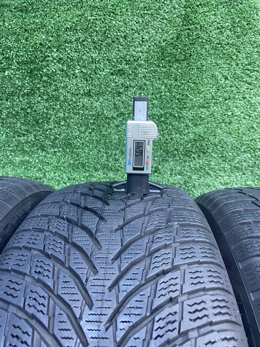 Set 4 anvelope iarna Nokian WR Snowproof 205 55 17 99V Dot3521 6,1mm