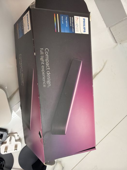 Lampa inteligenta philips HUE + brick