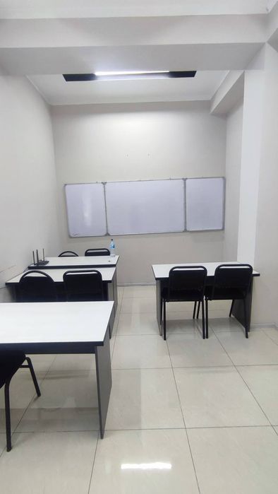 18м² метро Туркистан с мебелью