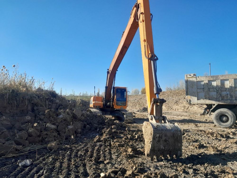 Срочно Продается Jonyang JY623ELB