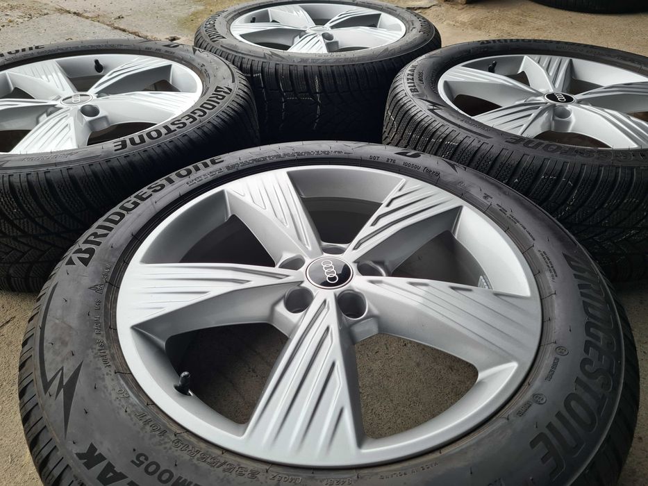 Roti/Jante/Jenti originale Audi e-tron Q4 (F4) 2021-> | 235/55 R19
