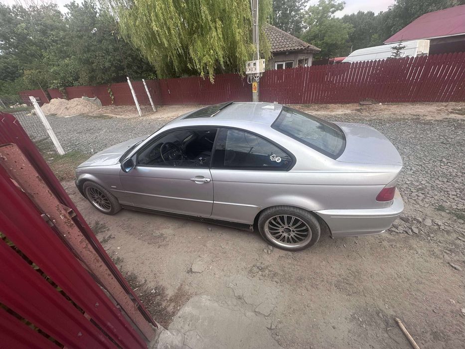 Vand sau schimb Bmw e46 318ci