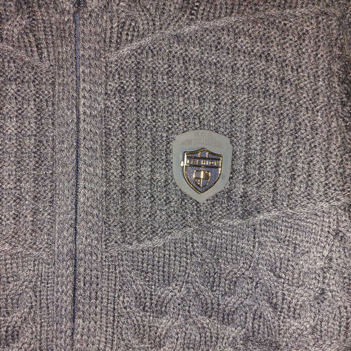 Pulover gros cu fermoar