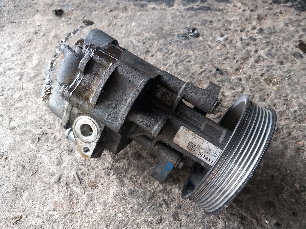 Pompa servodirectie BMW Seria 7 (F01, F02, F03, F04) 740d 3.0 245 cp
