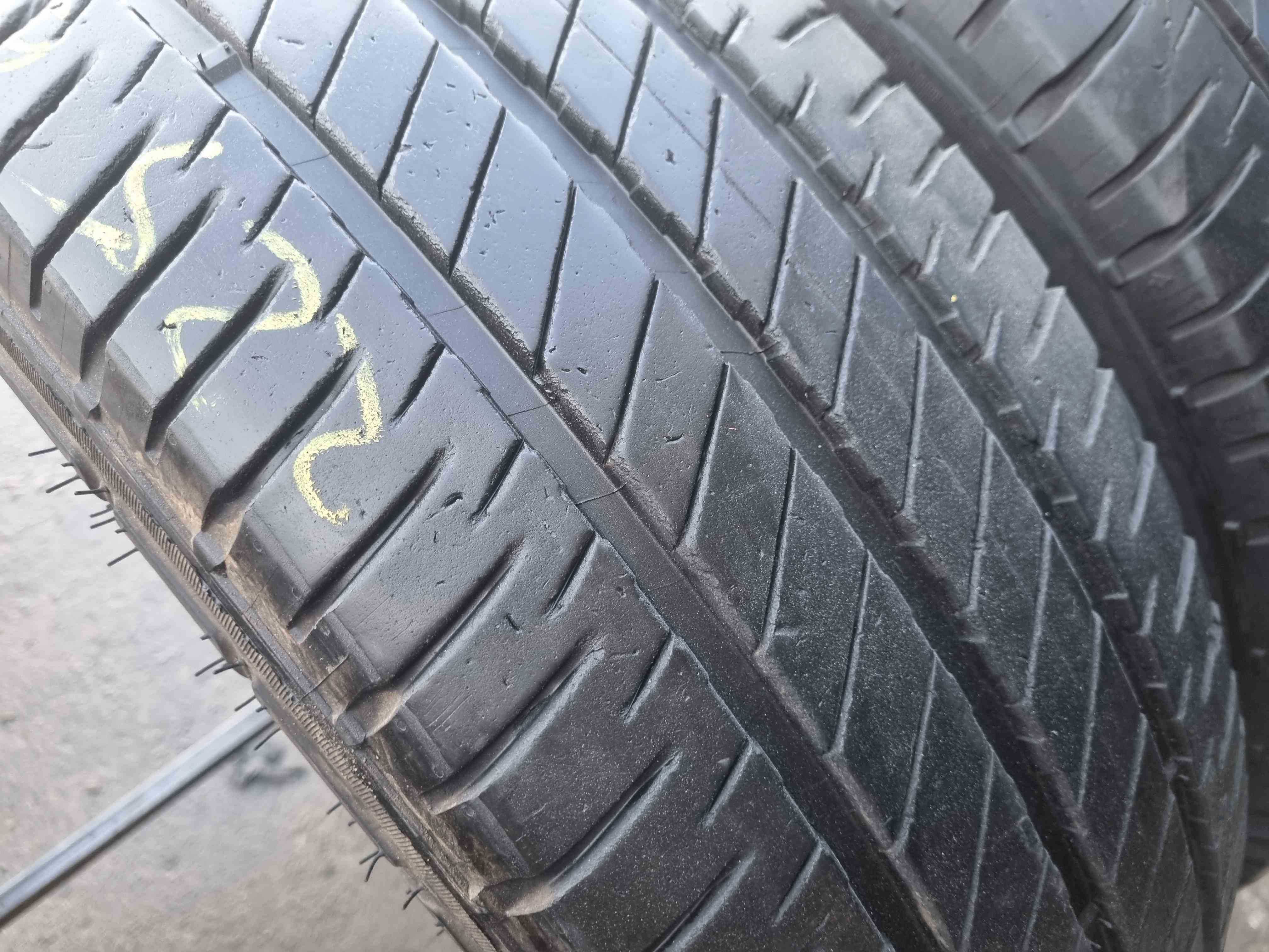 SET 2 Anvelope Vara 225/65 R16C MICHELIN Agilis 3 112/110R