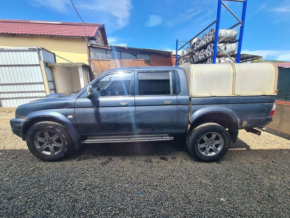 Dezmembrari dezmembrez  Mitsubishi L200 III  2.5 Diesel 2002-2006