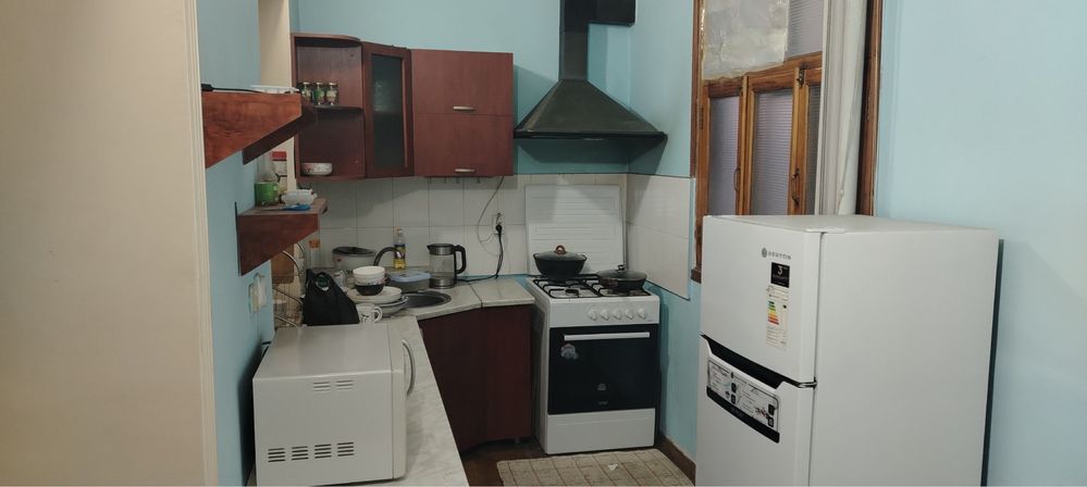 Аренда куйлук 2.  330$. 2 ком. 2 этаж