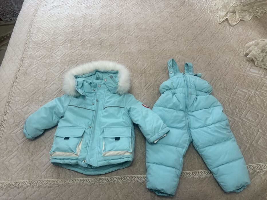 Продам детский зимний комбинезон