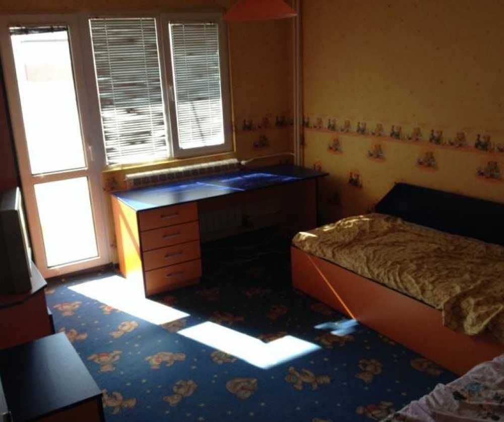Тристаен имот в Овча купел 1