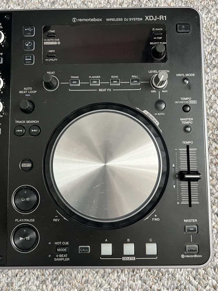 Pioneer xdj R1 in stare foarte buna