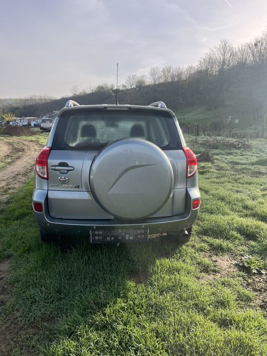 Piese auto toyota Rav 4
