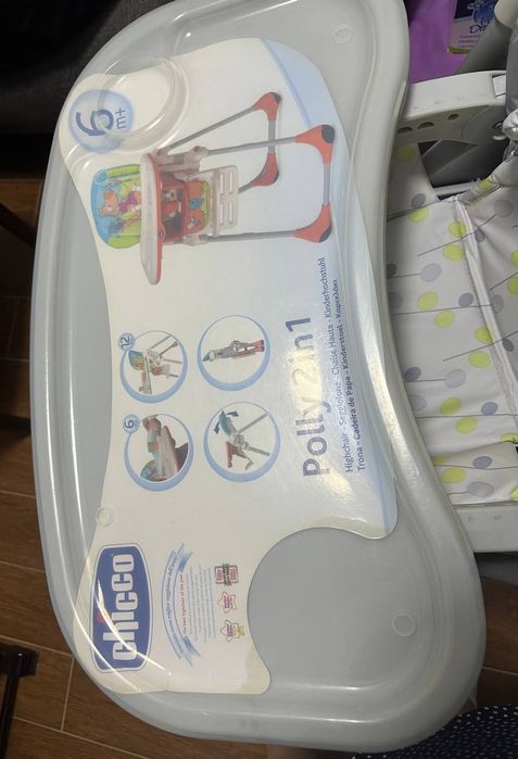 Продается стул для кормления от " Chicco"  6 +