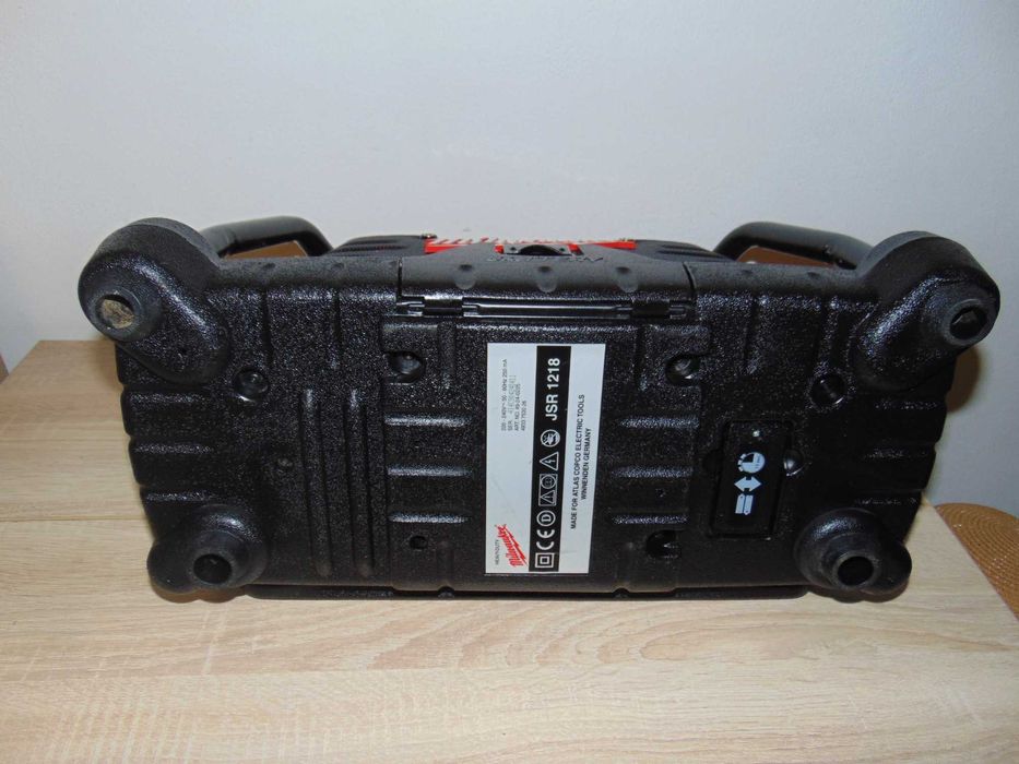 Milwaukee JSR1218 radio de santier