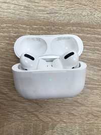 AirPods Pro в отличном состояний!