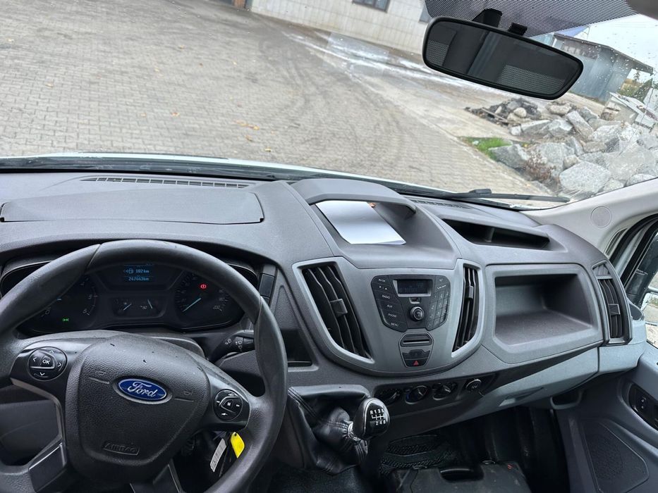 Vand Ford Transit Basculabil
