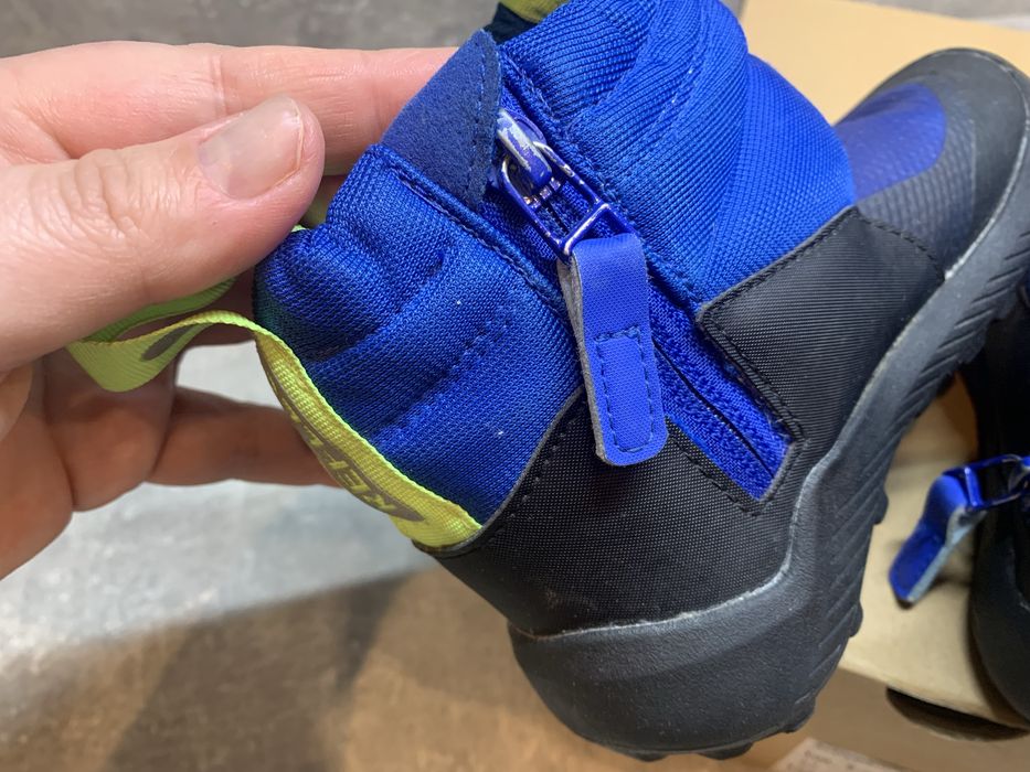 Апрески / Ботуши Adidas Active Snow - 27 номер