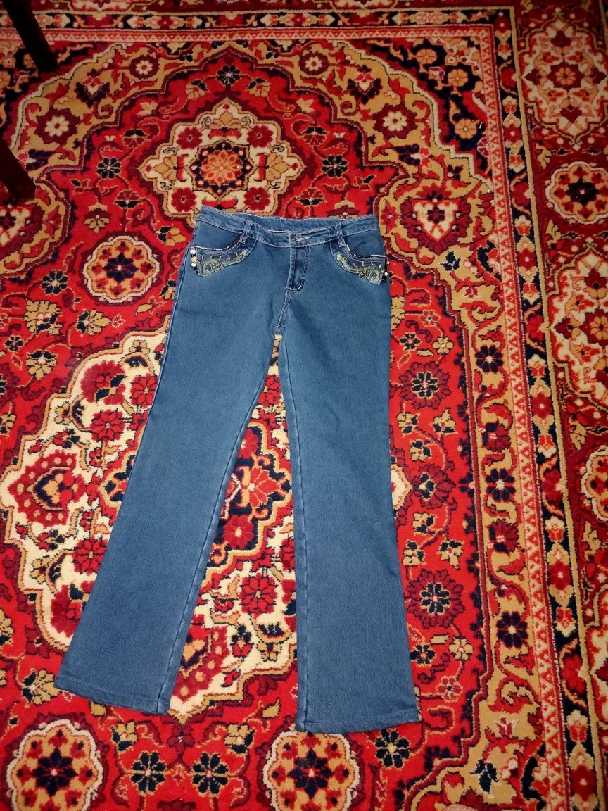 Продам женские джинсы зимние