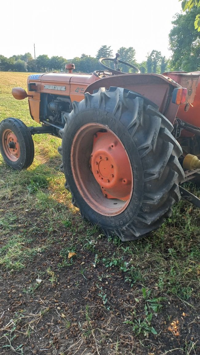 Tractor fiat 415 45 cp 4 cilindri